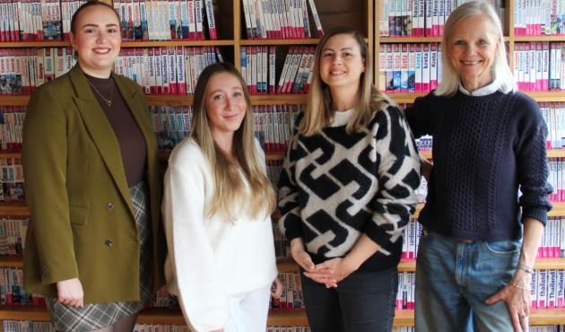Gruppenfoto. Von links nach rechts: Sonja Zacharias, Leonie Strunk, Dorothee Piller und Birgit Hempel