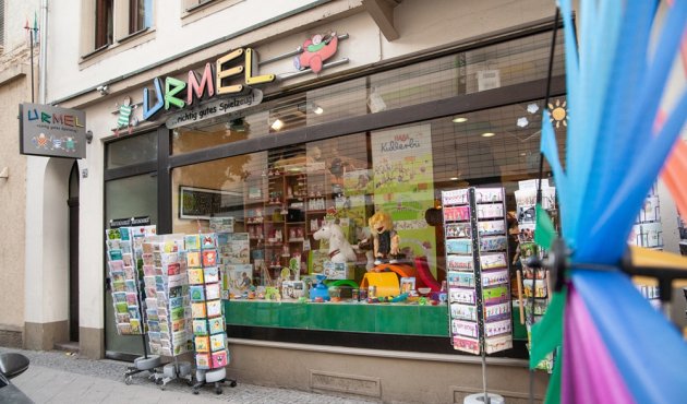 Fassade des Spielwarengeschäfts Urmel in Mannheim