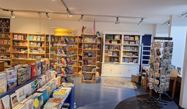 Blick ins Innere der Buchhandlung