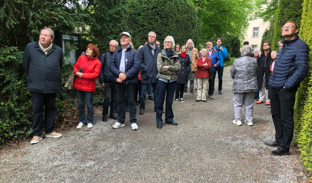 Gruppenfoto vor Schloss Corvey