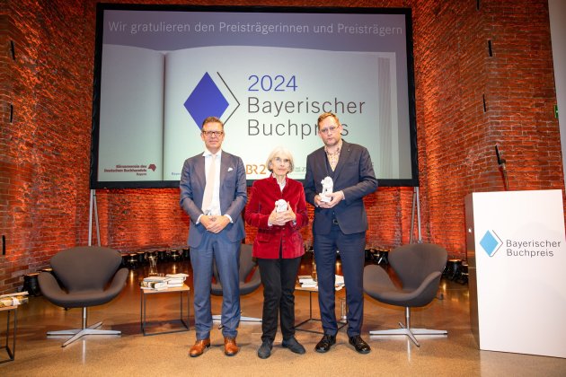 Bayerischer Buchpreis 2024: Die Preisträger:innen, v.l.n.r.: Steffen Mau, Donna Leon, Clemens Meyer