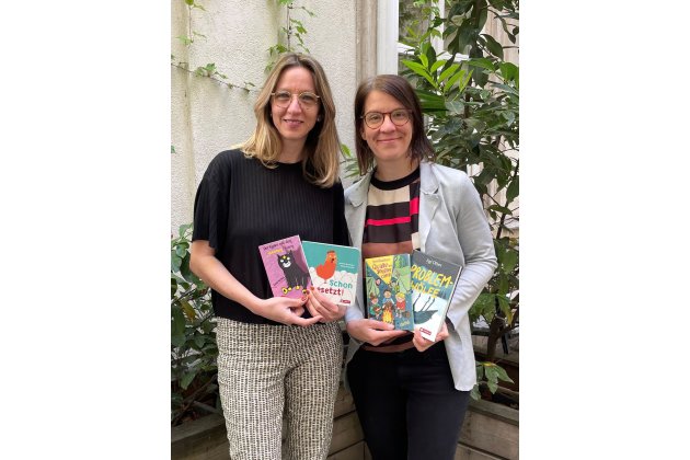 Eva Maria Wagner (Marketing und Presse, links) und Katrin Feiner (Programmleitung und Lektorat) führen das Obelisk-Programm vom Tyrolia-Kinderbuch-Büro in Wien aus weiter