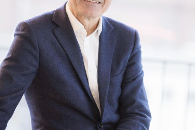 Porträtfoto Alexander Skipis