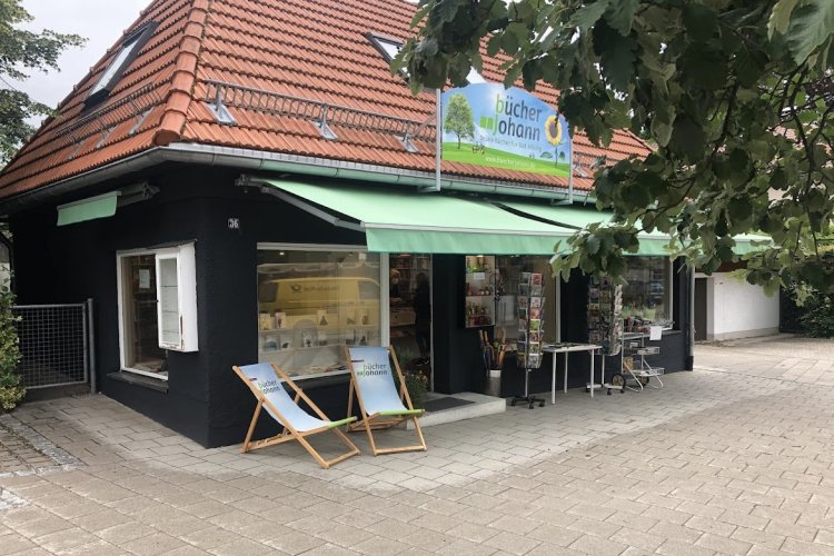 Bücher Johann - Buchhandlung von außen