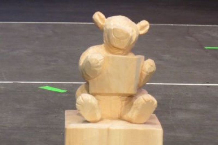 Preisfigur des Bären Korbinian