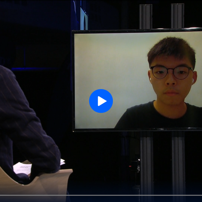 Joshua Wong im Videogespräch mit Michel Friedman