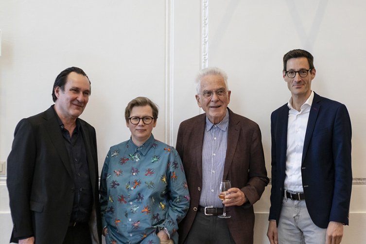 Guillaume Paoli, Karin Harrasser, Wolfgang Beck und Christian Dries stehen nebeneinander 